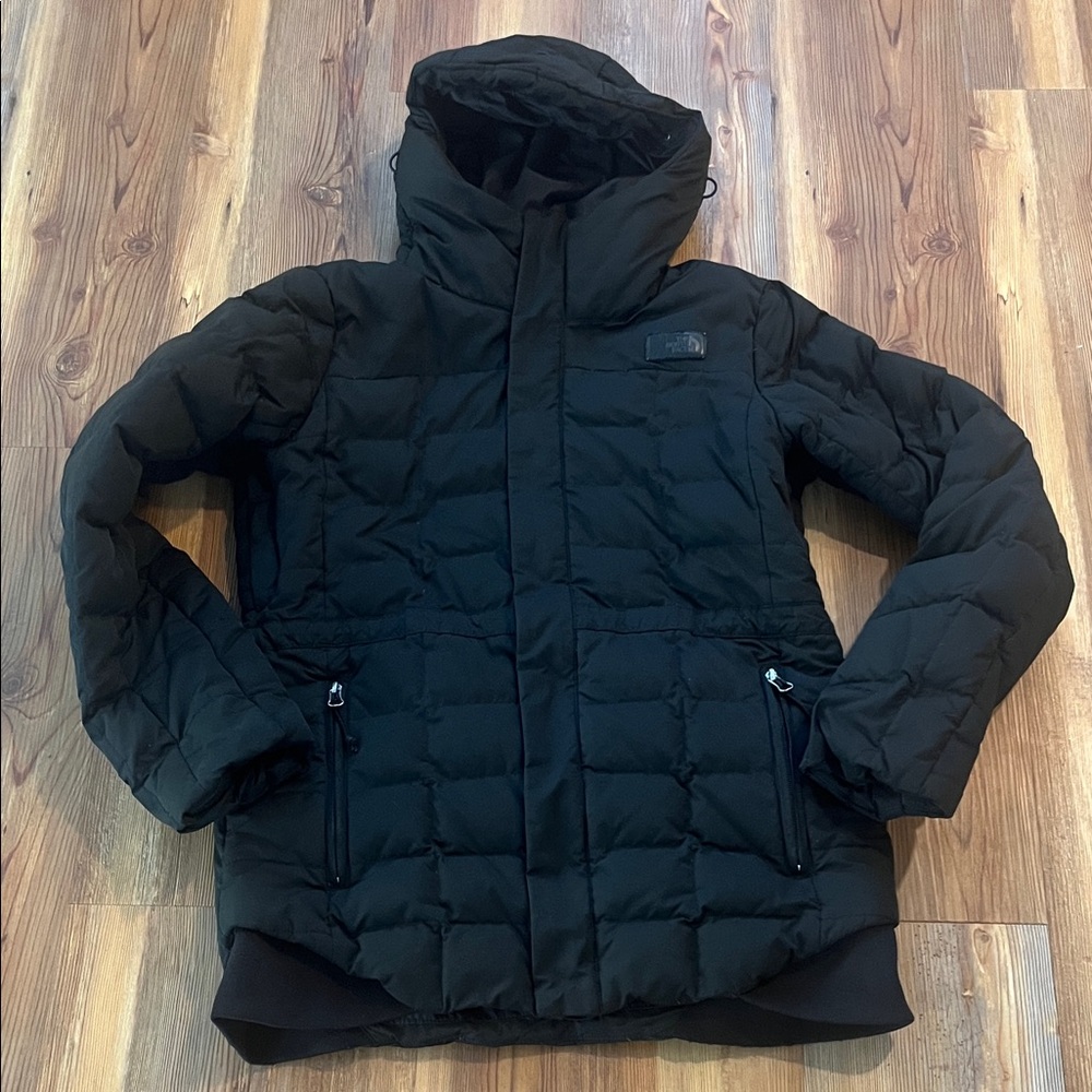 The North Face Women's Black Puffer Jacket